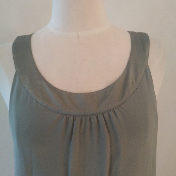 H&M Modern Classic  Mini Dress, Sage Gray,  Size 10 - Picture 3 of 9